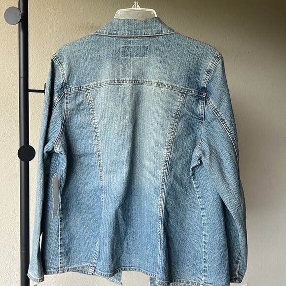 NWT: MWAH Blue Denim Jacket - Picture 6 of 7